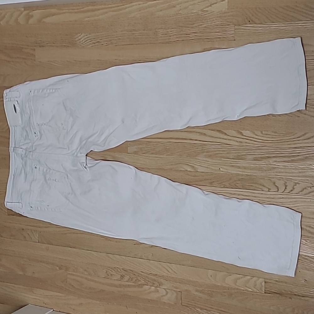 Distressed white jeans - Picture 6 of 9